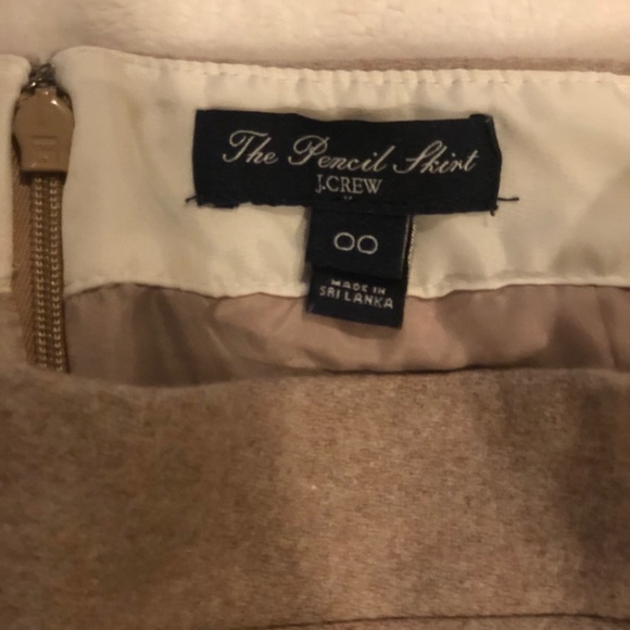 Jcrew pencil skirt with lining - Picture 2 of 5